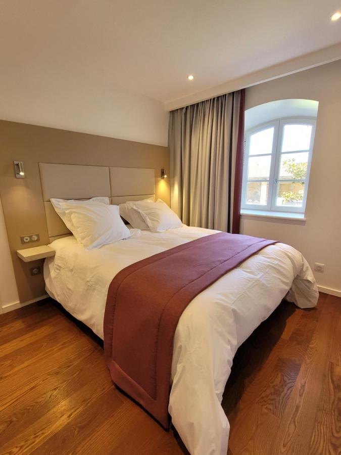 Lodges En Pierres Dorees Saint-Germain-Nuelles Exteriör bild
