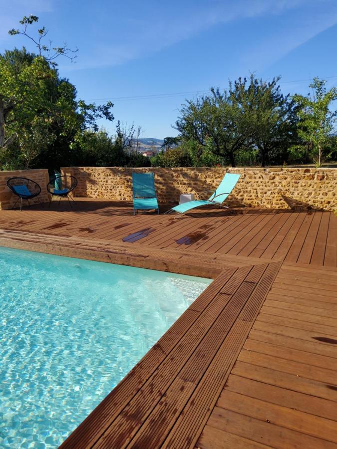 Lodges En Pierres Dorees Saint-Germain-Nuelles Exteriör bild